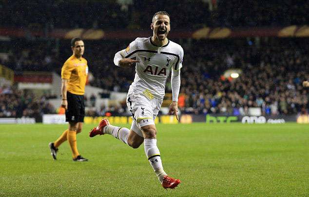 林良铭庆祝足协杯夺冠：冠军终归北京，国安是冠军！