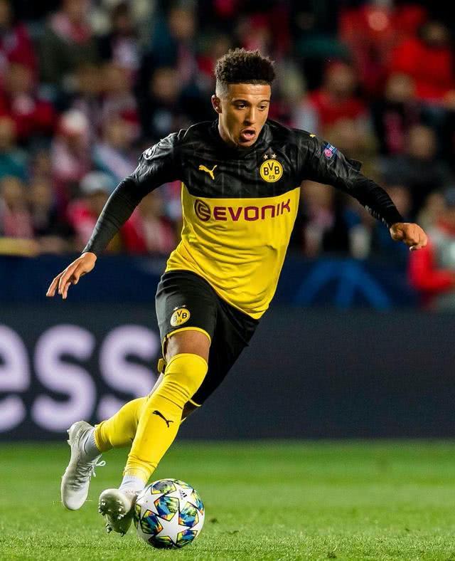 金彭贝谈登贝莱荣膺金球奖：看到他在台上落泪，我真的很感动