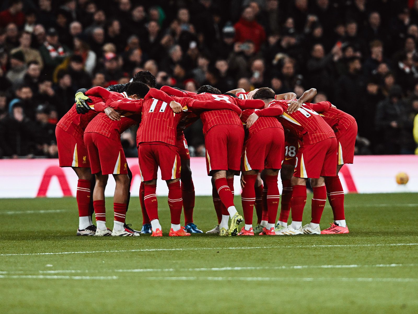 中足联财务约定：球员收取合同外价值超一万元现金或物品需报备