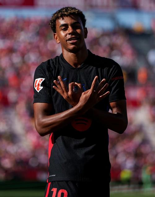 都体：弗拉霍维奇遭遇左腿拉伤，预计将缺阵至今年年底