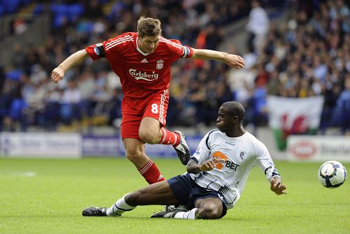 电讯报：布莱顿有意维拉中场博加德，以接替可能离队的巴莱巴