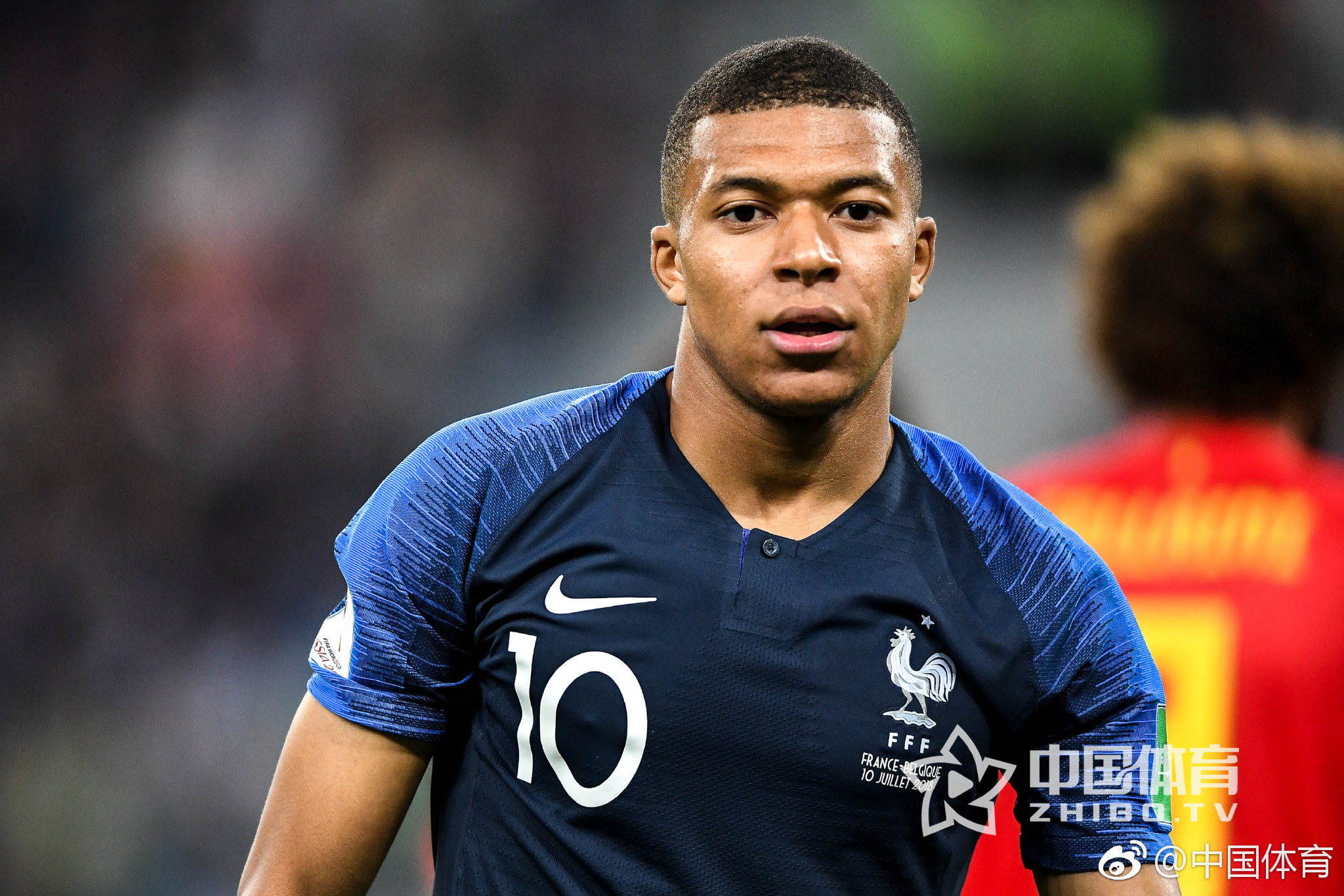 埃弗顿球员手球未被判点球，桑德兰球迷愤怒